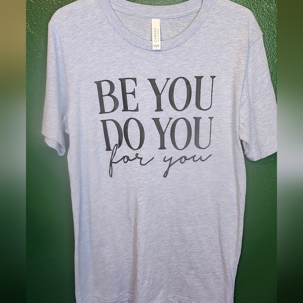 Blue Gray Graphic T-Shirt with Motivational Print